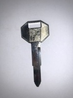 MIT2R Mitsubishi Key Blanks x 2